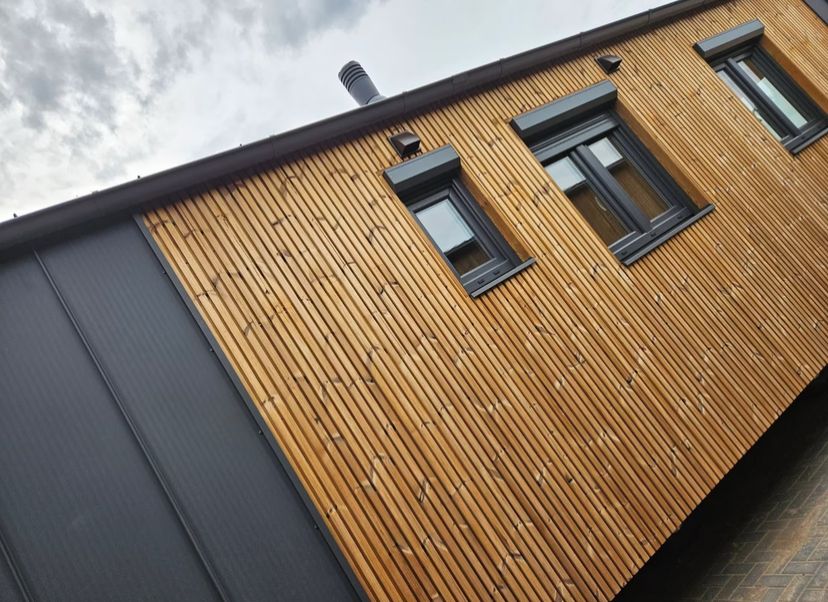 🛠️ Fiche Technique – Maison Mobile 30' x 10' – 4 Saisons