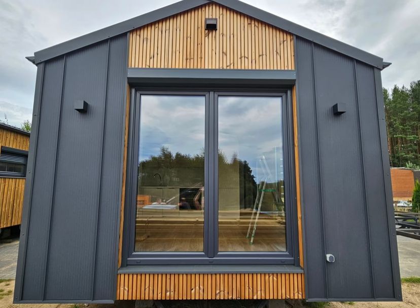 🛠️ Fiche Technique – Maison Mobile 30' x 10' – 4 Saisons