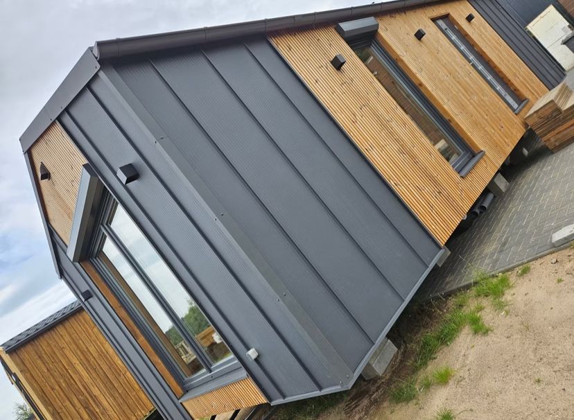 🛠️ Fiche Technique – Maison Mobile 30' x 10' – 4 Saisons