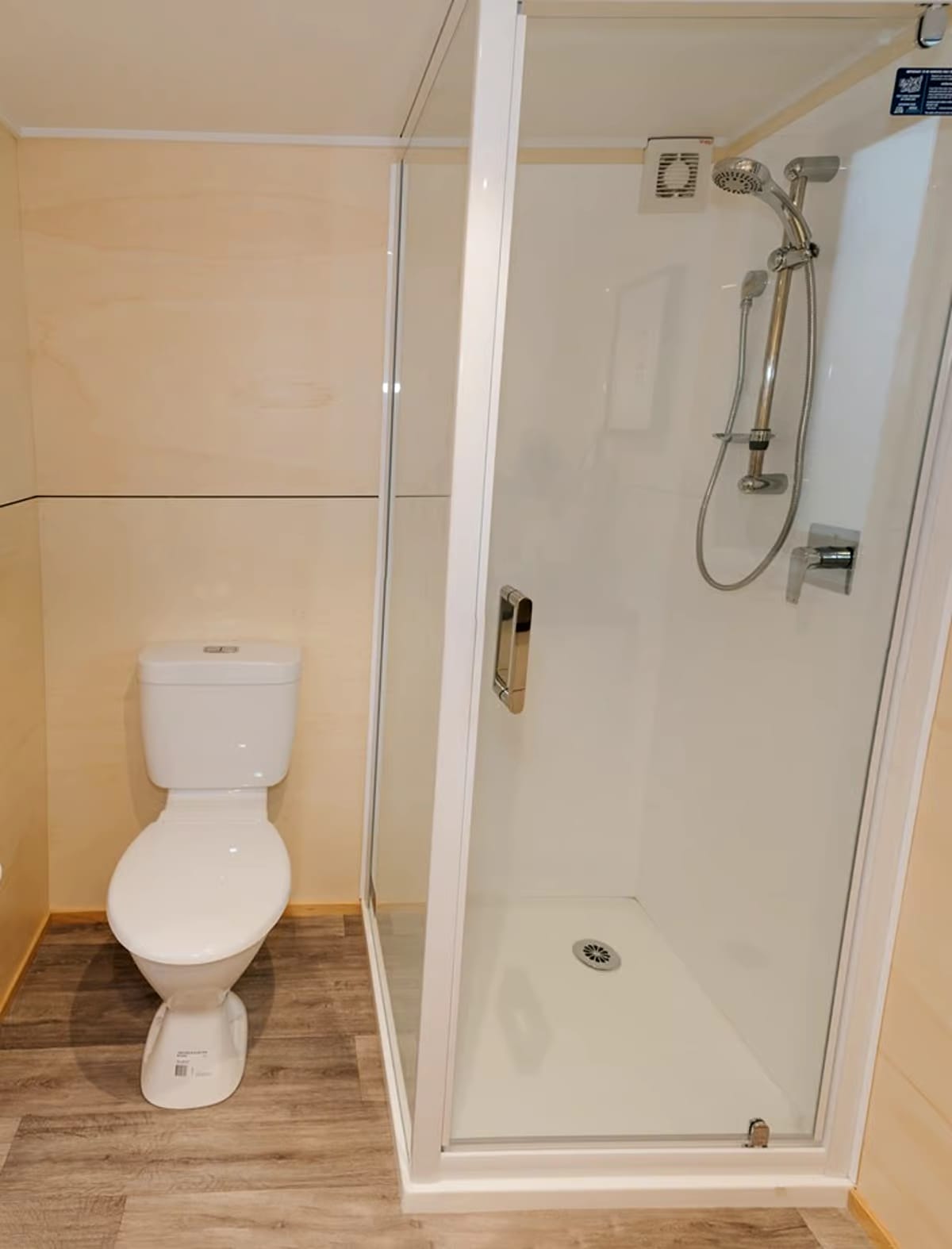 Remorque mobile 20 pieds x 7 à étage, type T1, meublée et isolée